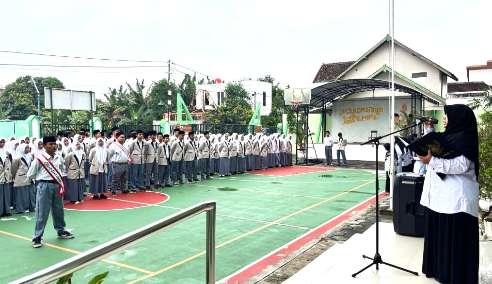 Upacara Senin Pagi di MAN 4 Bantul, Tanamkan Disiplin dan Target Prestasi Tinggi