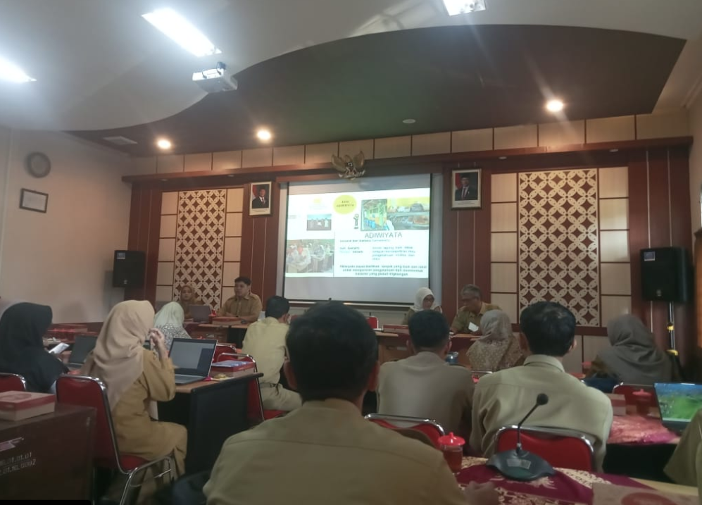 Persiapan Adiwiyata Nasional, Ketua Adiwiyata MTsN 6 Bantul Ikuti Pelatihan SIDIA di DLH Bantul