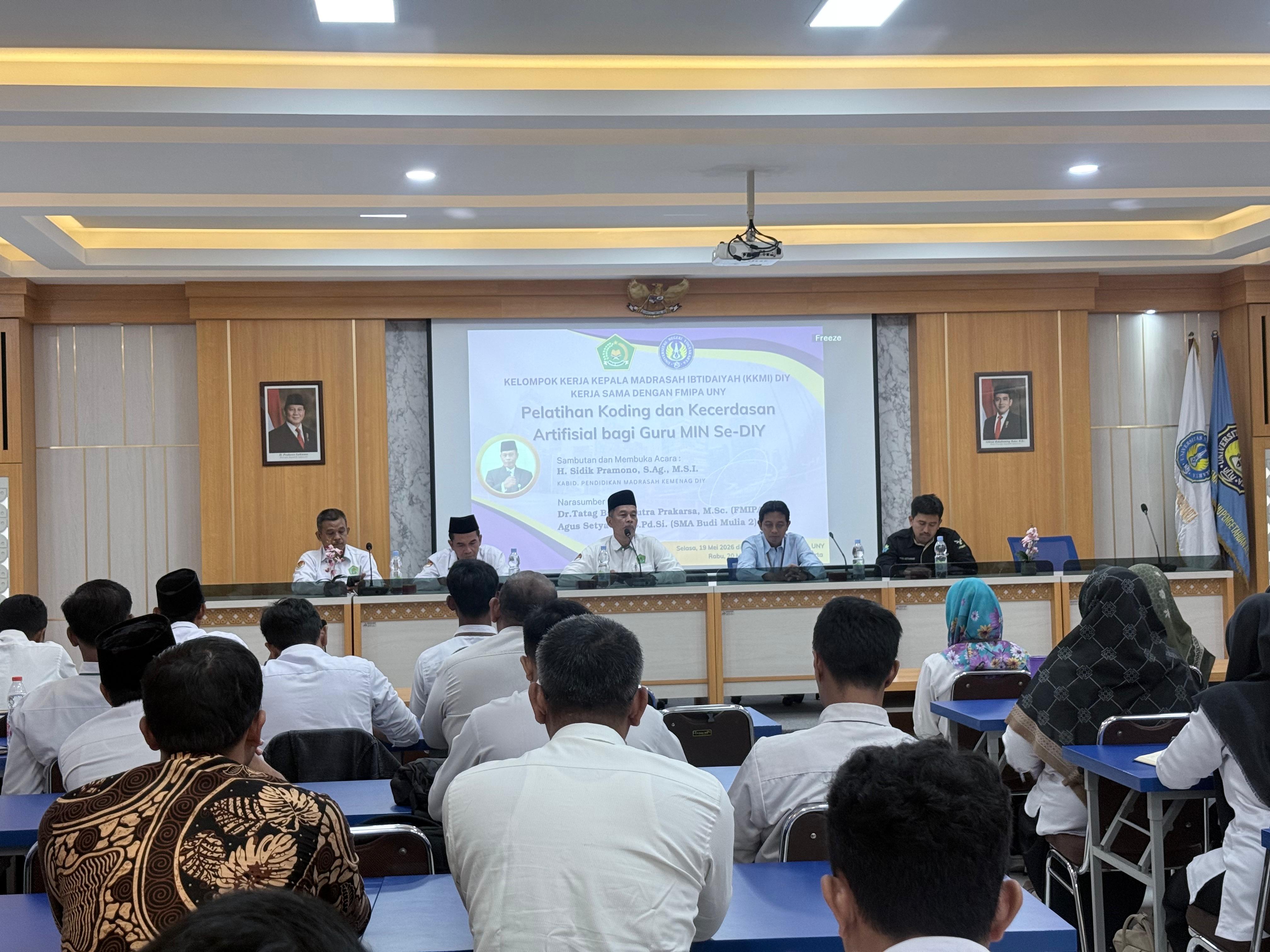 Tingkatkan Literasi Digital, Guru MIN 2 Bantul Ikuti Pelatihan Coding dan Kecerdasan Artifisial 