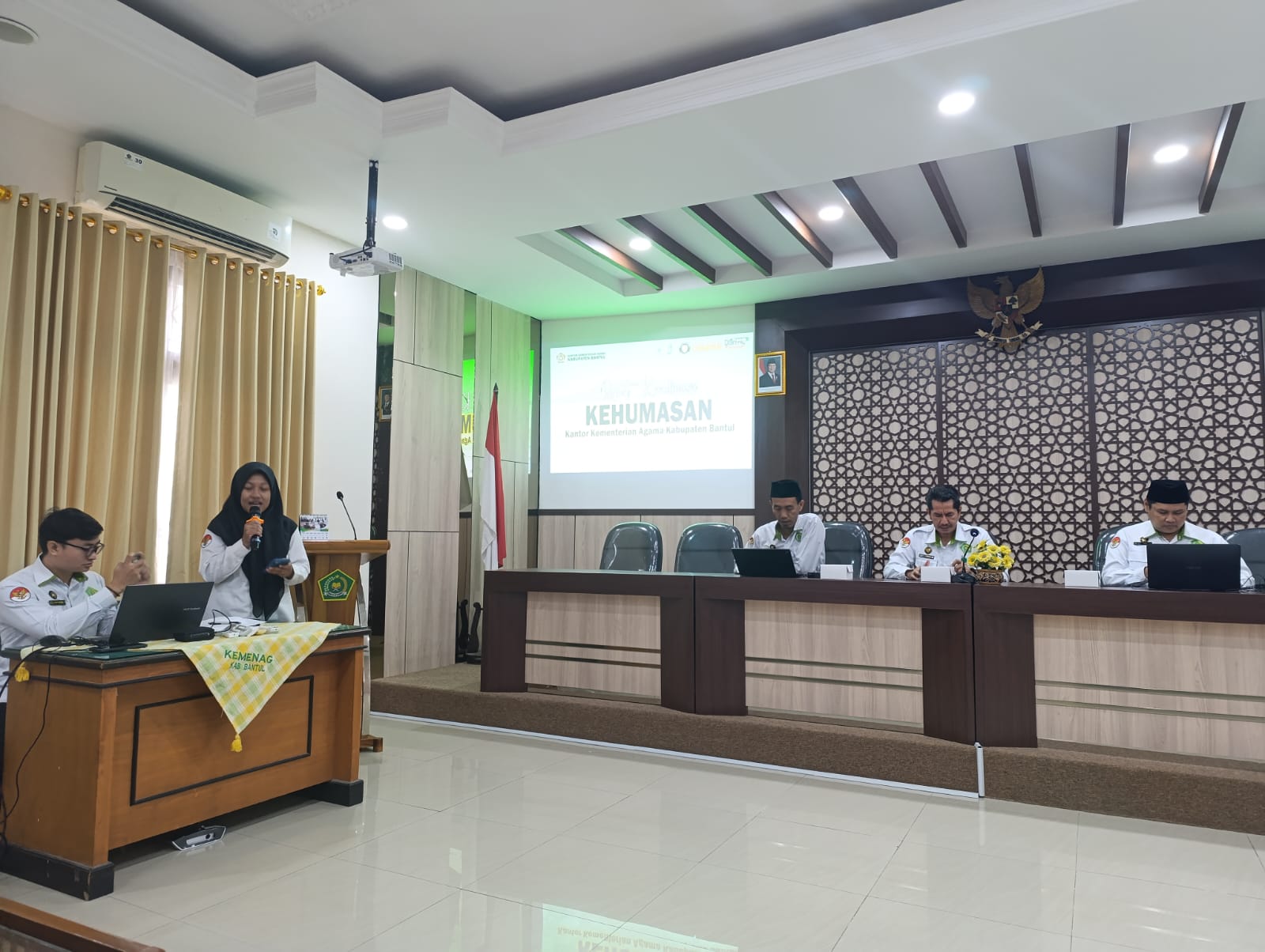 Waka Humas MTsN 2 Bantul Raup Ilmu Publikasi dalam Rakor Kehumasan Kemenag Bantul  
