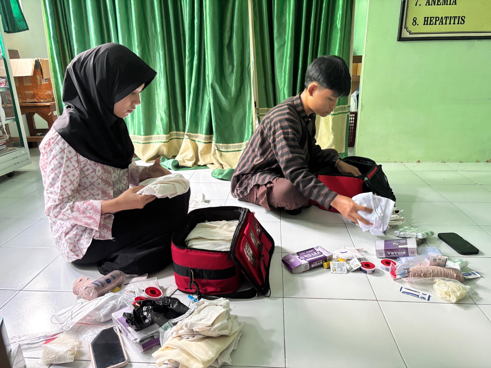 Jelang Lomba PMR, MTsN 9 Bantul Pastikan Peralatan Lengkap