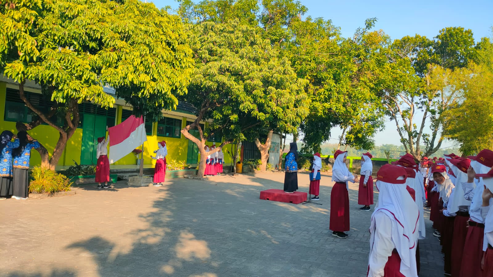Gaungkan Nilai Persatuan, MIN 2 Bantul Peringati Hari Lahir Pancasila 2026