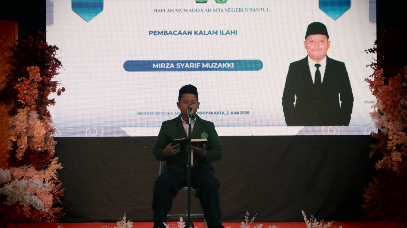 Lantunan Ayat Suci Al-Qur'an Buka Rangkaian Haflah Muwadda'ah MTsN 9 Bantul