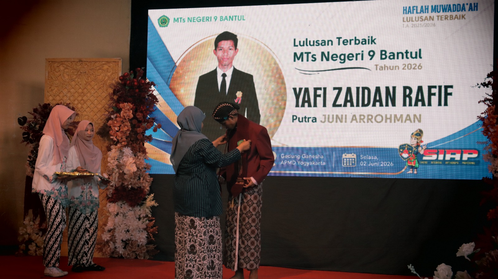 MTsN 9 Bantul Beri Apresiasi kepada Lulusan Terbaik Tahun Ajaran 2025/2026