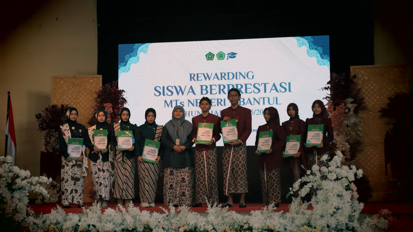 Sembilan Siswa MTsN 9 Bantul Raih Nilai 90 pada TKA, Terima Apresiasi dari Kepala Madrasah