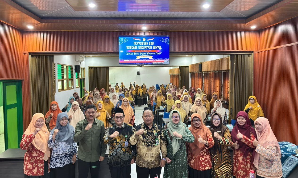 Gelar Pertemuan Rutin di MAN 3 Bantul, DWP Kemenag Bantul Bangun Ketangguhan Keluarga Melalui Pelati