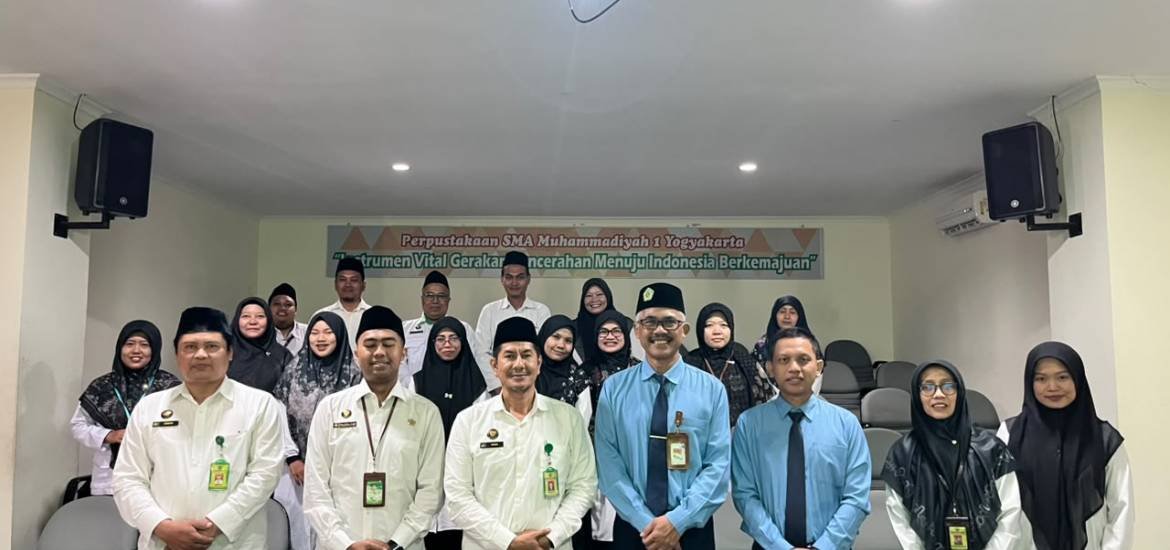Gali Inovasi Perpustakaan, De’Talenta Lib MTsN 6 Bantul Ikuti Pokja Pustakawan Kemenag Bantul Studi 