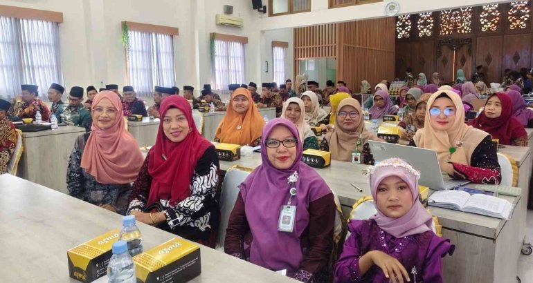 Hadiri Pembukaan OMI, Kepala MTsN 2 Bantul Bertekad Tingkatkan Prestasi