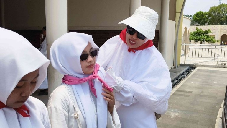 Usai Tawaf dan Sai, Murid MTsN 2 Bantul Belajar Makna Tahallul