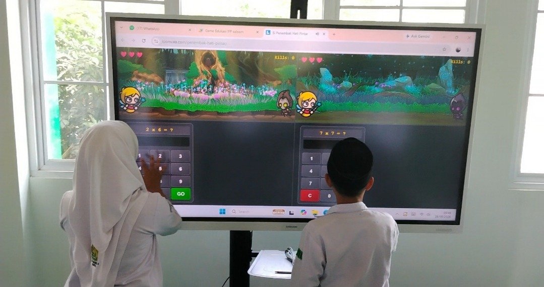 Jam Terakhir Tetap Seru, Siswa VII F MTsN 6 Bantul Bermain Game Perkalian 