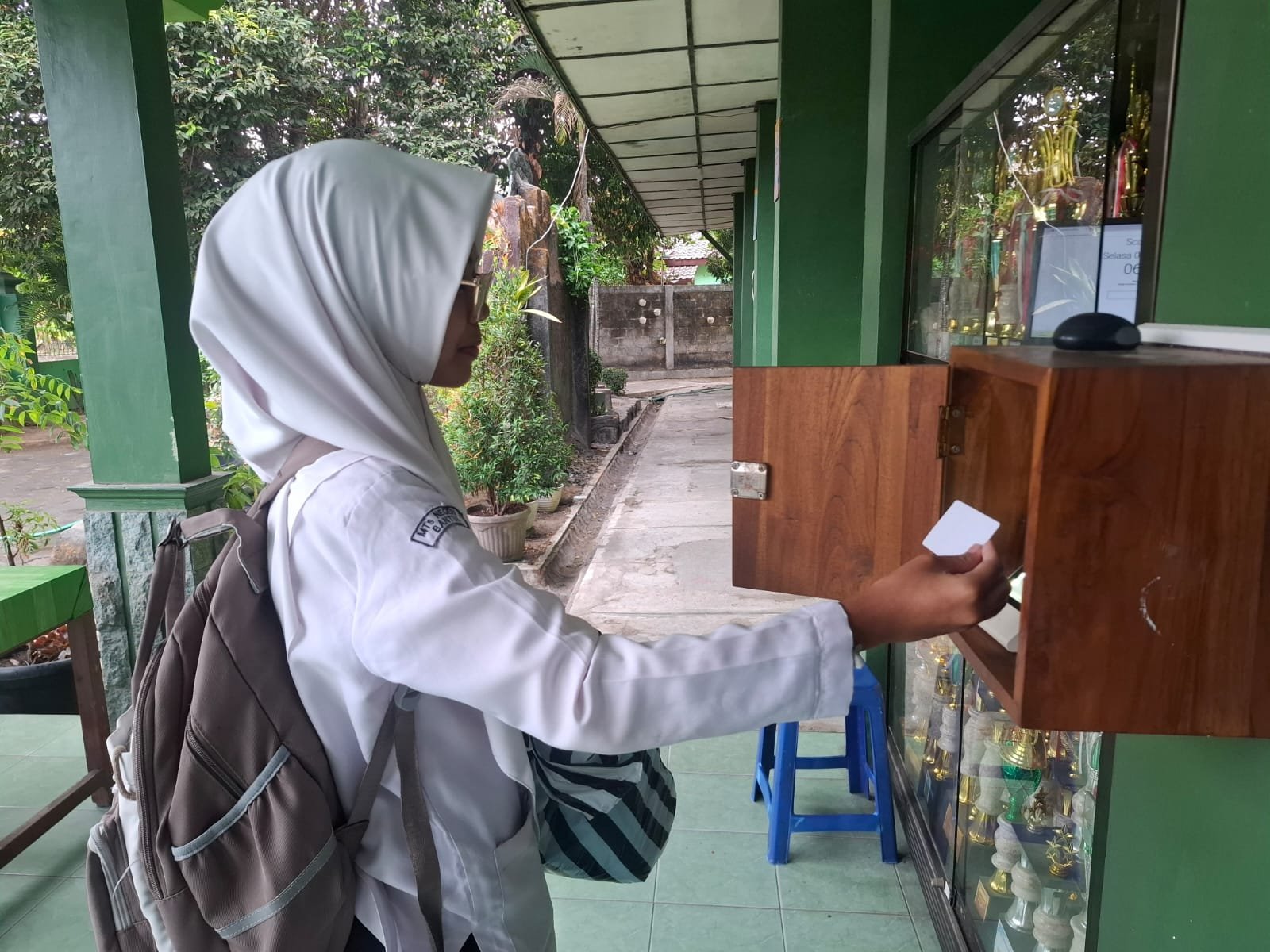 Pupuk Kedisiplinan Siswa, MTsN 6 Bantul Lakukan Perekaman Presensi melalui JMD