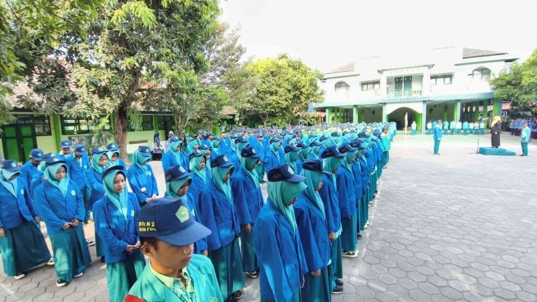  MTsN 2 Bantul Khidmat Gelar Upacara Peringatan Hari Kesaktian Pancasila 2026