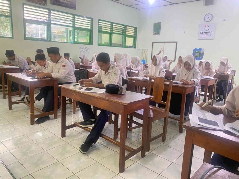 Bekal Hadapi TKA, Siswa Kelas 9 MTsN 6 Bantul Intensif Belajar Bahasa Indonesia