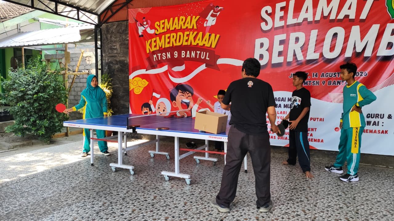 Semangat Tak Kenal Lelah, Murid MTsN 9 Bantul Intensif Latihan Tenis Meja Hadapi Lomba PKM