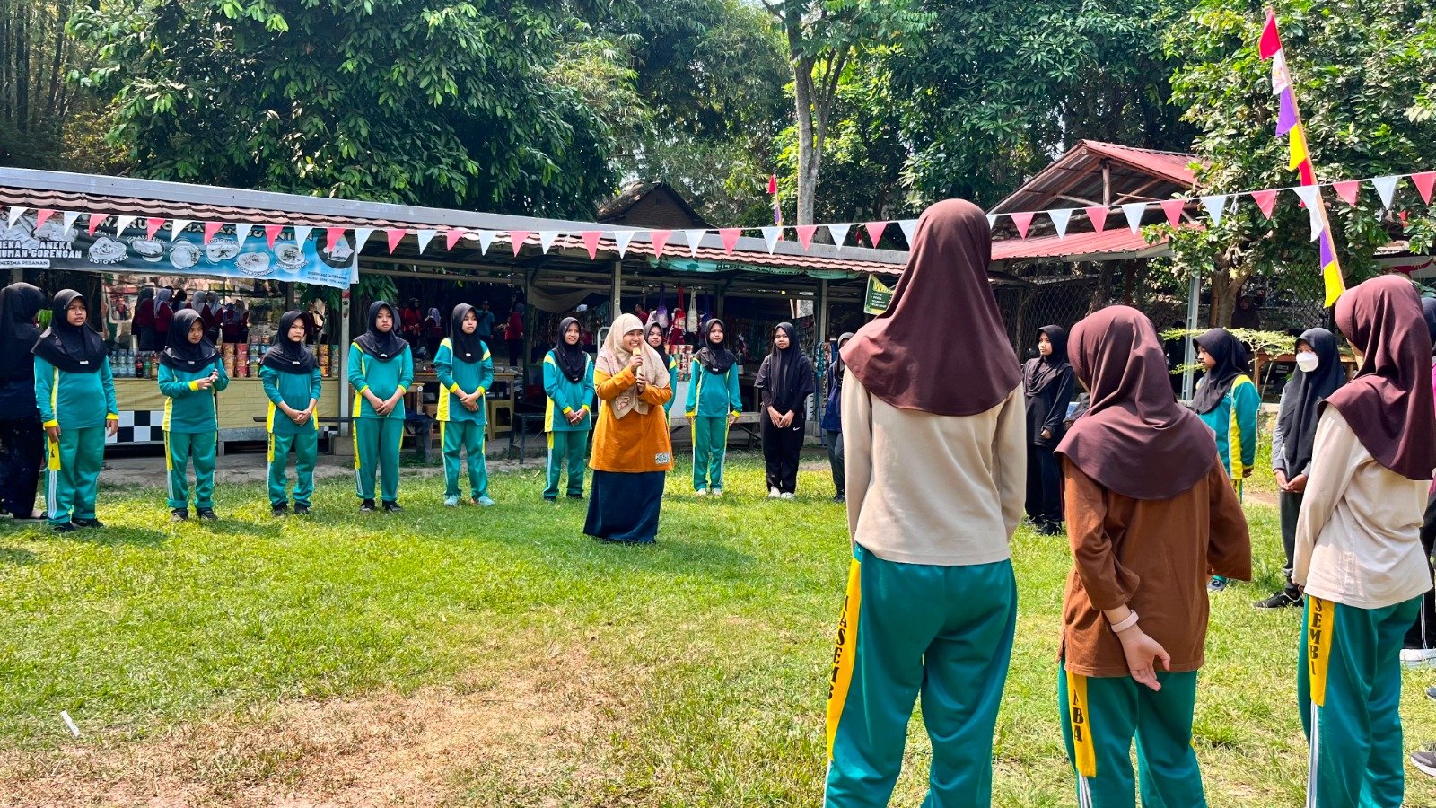 Bekali Pengurus Baru, OSIM MTsN 9 Bantul Ikuti Latihan Dasar Kepemimpinan