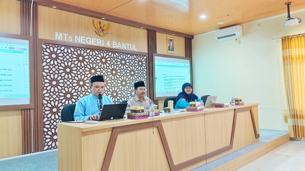 Mantapkan Pelaksanaan PKM, MTsN 9 Bantul Ikuti Rakor Juri dan Wasit
