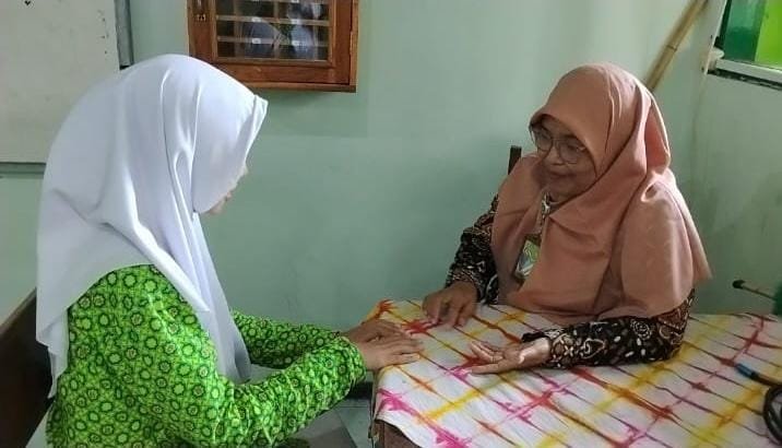 Mengajar Bukan Sekadar Materi, Guru MTsN 6 Bantul Bangun Kedekatan melalui Pendekatan Personal