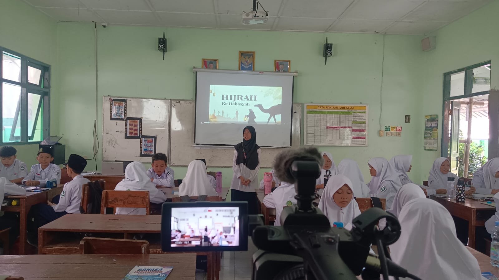 Belajar Hijrah ke Habasyah, Murid VII B MTsN 9 Bantul Susun Puzzle Sejarah