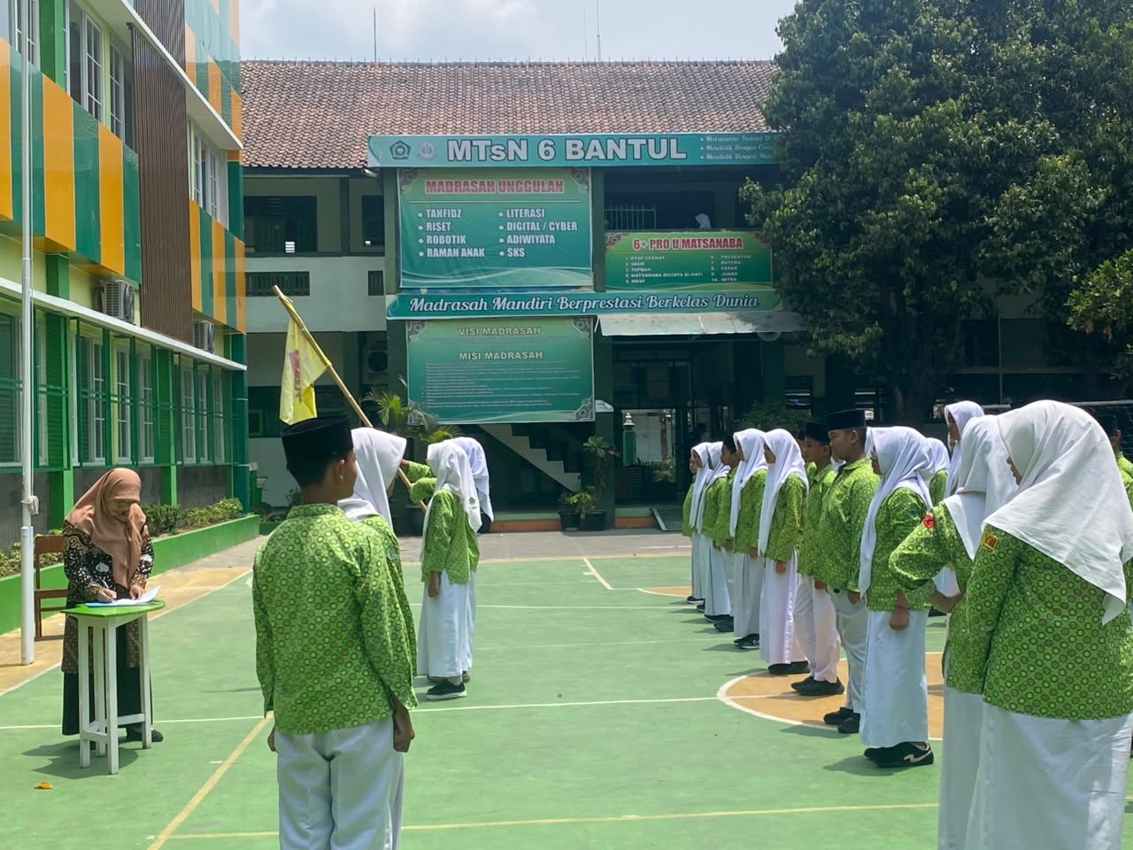 Jelang Pelantikan, Pengurus OSIM Baru MTsN 6 Bantul Mantapkan Kekompakan dan Kesiapan