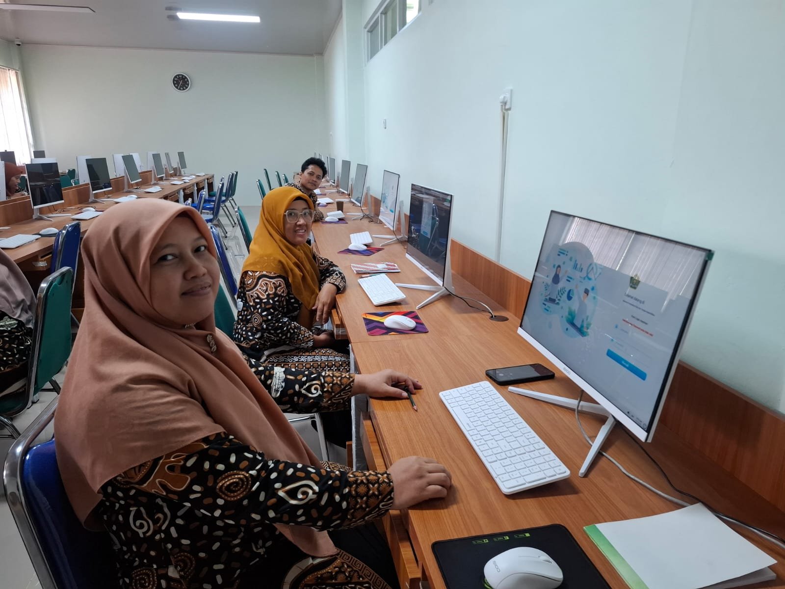 Gedung Baru SBSN Dorong Laboratorium MTsN 6 Bantul Berikan Layanan Terbaik untuk GTK