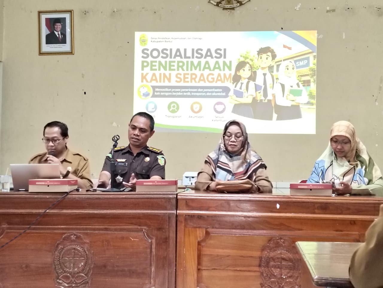 MTsN 9 Bantul Ikuti Sosialisasi Penerimaan Seragam Putih Biru di Aula Pemda Bantul