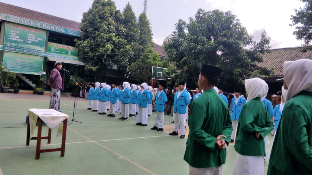 Pelantikan OSIM MTsN 6 Bantul, Sugiyono Tekankan Pengurus OSIM sebagai Wujud Presentasi