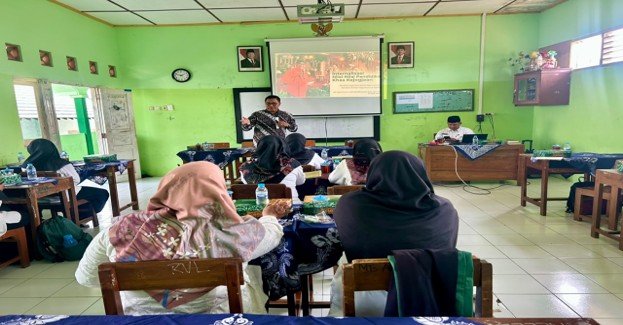 Nguri-Uri Budaya Jawa, Guru Bahasa Jawa MTsN 9 Bantul Dalami Pendidikan Khas Kejogjaan
