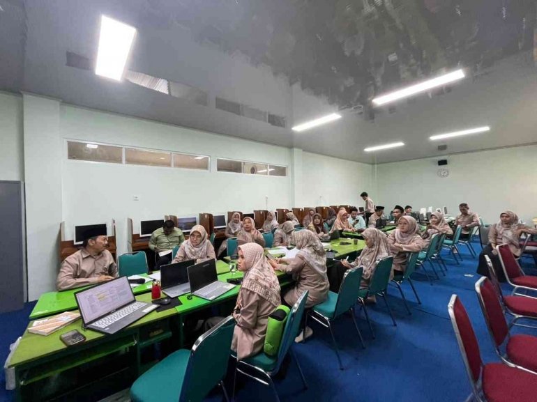 Mantapkan Kesiapan SPAB, Guru dan Pegawai MTsN 6 Bantul Gelar Koordinasi