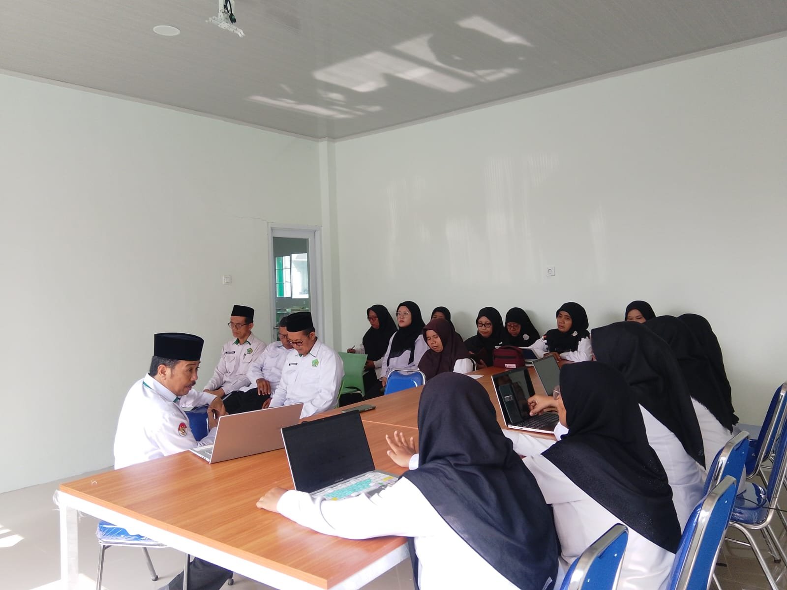 MTsN 6 Bantul Gelar Rapat Pleno Kenaikan Kelas Siswa SKS Semester 4