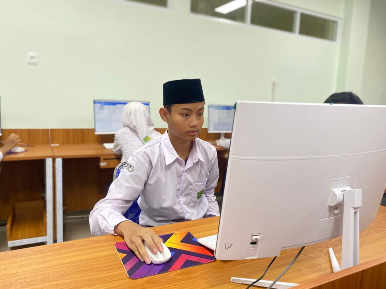 Cermat Mengatur Waktu, Siswa MTsN 6 Bantul Tuntaskan TO Bahasa Indonesia