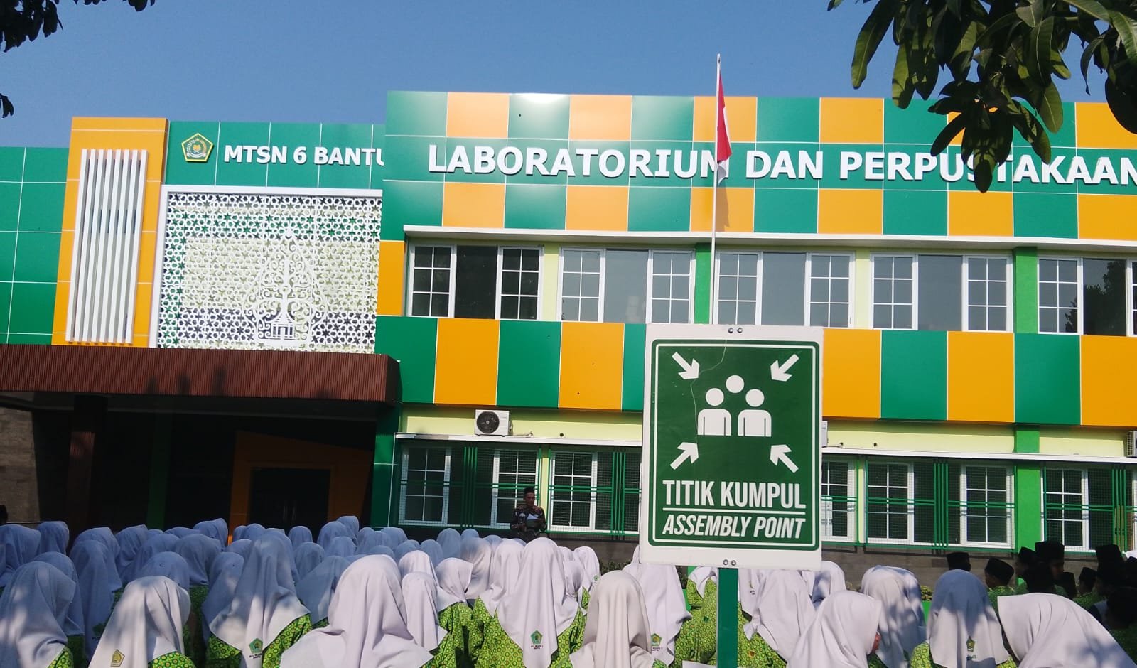 Pahami Titik Kumpul Evakuasi, Langkah Penting Selamatkan Diri Saat Gempa Bumi